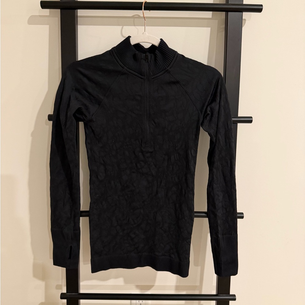 Lululemon Restless 1/2 zip Black Size 4